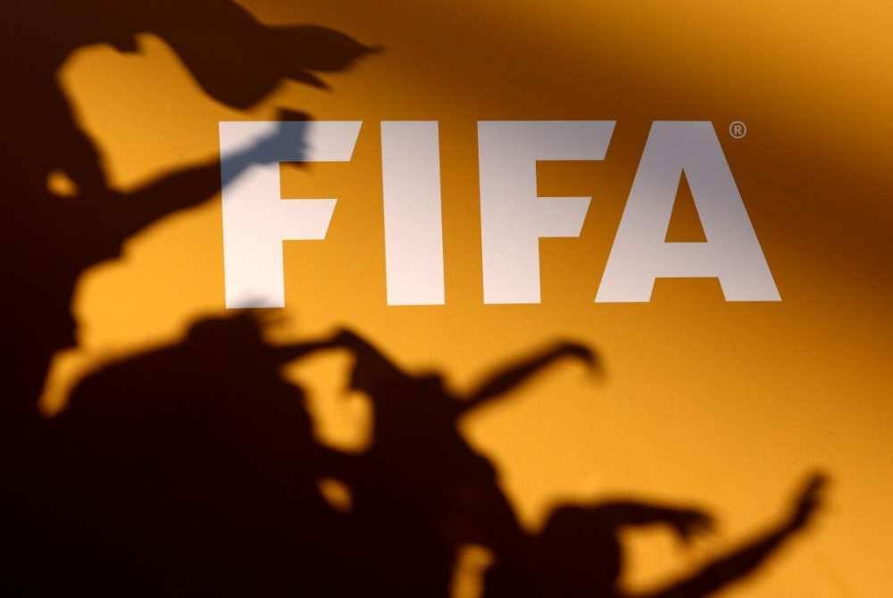 FIFA has clarified that mandatory hydration breaks during the World Cup are implemented to ensure equal match conditions, despite criticism from England manager Thomas Tuchel. File photo.