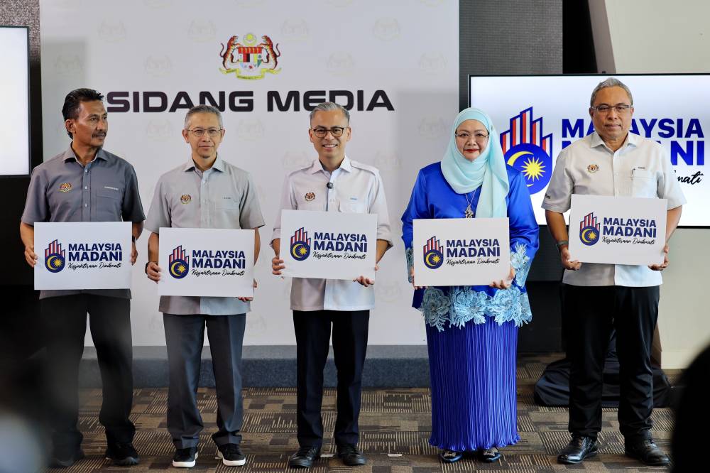 Communications Minister Datuk Fahmi Fadzil said the 2026 National Day celebration will be held at Dataran Putrajaya on August 31 on a moderate yet vibrant scale. BERNAMA photo.