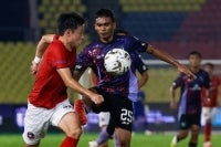 For fans unable to watch a match live, the next day's newspaper served as the primary source of information on what had transpired at the stadium or competition venue. - BERNAMA FILE PIX