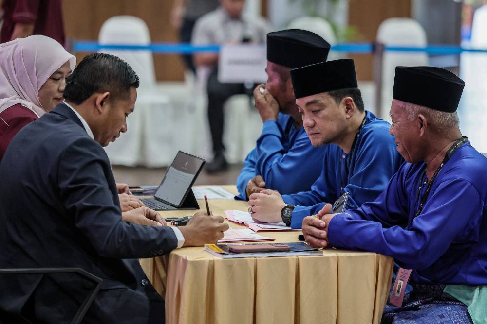 Datuk Onn Hafiz Ghazi. Photo by Bernama