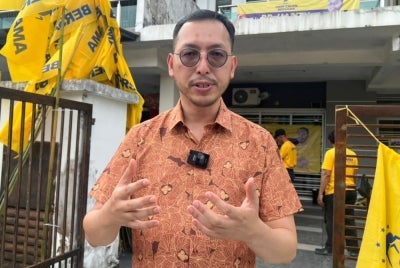Bersama candidate for Tiram Dr Harith Fakhrudin.