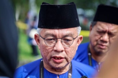 Barisan Nasional (BN) candidate for the Pasir Raja state seat Datuk Seri Dr Adham Baba - Photo by Bernama