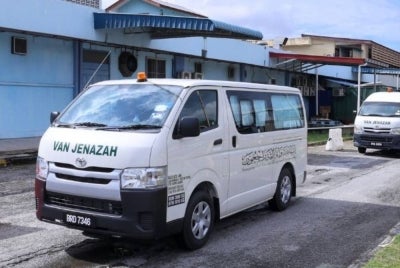 Muslim funeral costs are driven more by labour and operational expenses than by the materials used for washing and shrouding the deceased. - Photo: Bernama