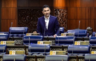 Deputy Human Resources Minister and Batu Sapi MP Datuk Khairul Firdaus Akbar Khan at the Dewan Rakyat, today. - Photo by Bernama