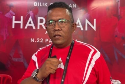 Parit Raja DAP candidate Shazwan Dzainal Abidin