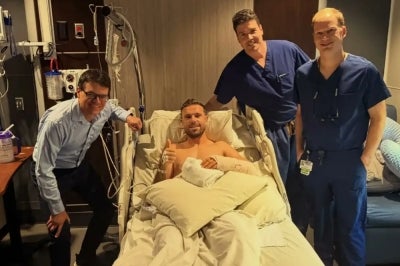 Henderson shared a photo on his social media platforms. 