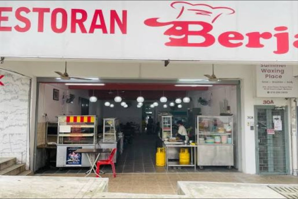 After 45 years serving Bangsar's community, Restoran Berjaya has announced its permanent closure. - Photo: RESTORAN BERJAYA / INSTAGRAM