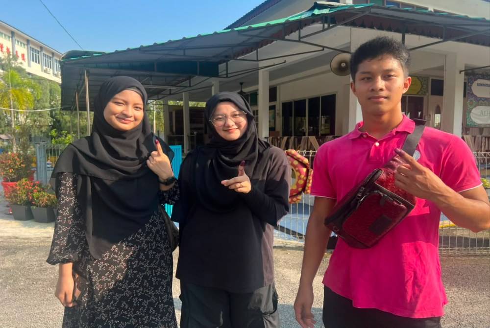 Alya Qistina, 20, left) and Alauddin Yusuf, 18, (right).
