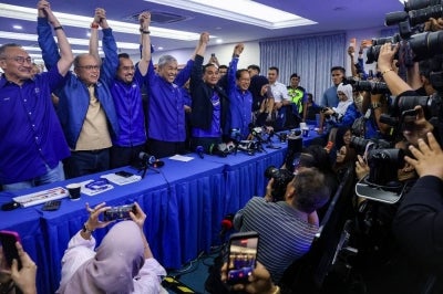 Barisan Nasional (BN) candidate Mohd Ghazali Sabari captured the Bukit Naning state seat with a comfortable majority of 3,610 votes in a five-cornered contest, which also saw the independent candidate outperforming Parti Bersama Malaysia (Bersama). Photo by Bernama
