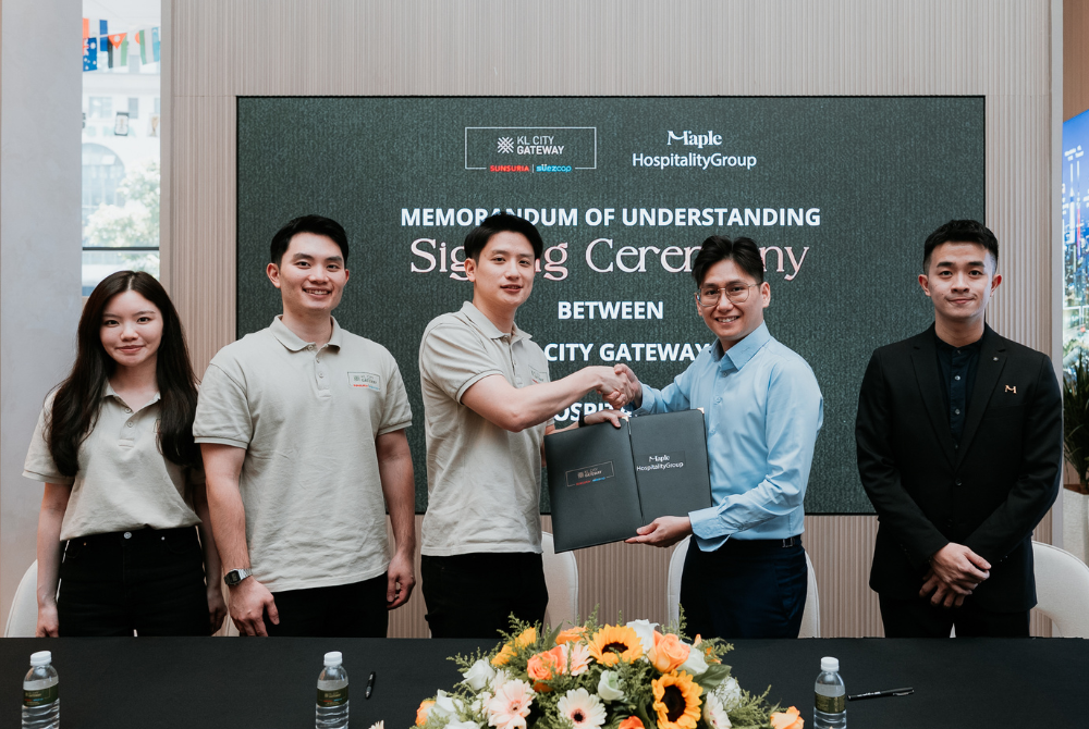 From left: Sunsuria Berhad group branding director and deputy chief executive officer Ter Shin Ann, Sunsuria Berhad deputy chief operating officer Ter Chen Loong, Suez Capital Sdn Bhd deputy chief operating officer Ter Chen Hong, Maple Hospitality Group co-founder Danny Hor and Maple Hospitality Group business development associate manager Loi Kean.