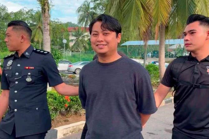 Activist Tamim Dahri Abdul Razak, 34, pleaded not guilty in the Langkawi magistrate's court today to a charge of damaging a sacred Hindu object at an old temple site in March.