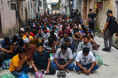 They were arrested for various offences under the Immigration Act 1959/63 and the Immigration Regulations 1963, and have been taken to an Immigration Detention Depot for further investigation.
--fotoBERNAMA (2026) 