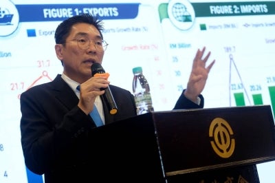  Deputy Minister of Investment, Trade and Industry of Malaysia is Sim Tze Tzin.
-fotoBERNAMA (2026) HAK CIPTA TERPELIHARA