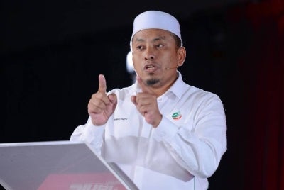Pas information chief Ahmad Fadhli Shaari said some parties claimed that BN would lose out by forming an understanding with PN, while others believed Pas would be the one to face negative consequences.