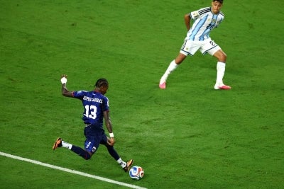 In the 103rd minute, the Cape Verde left-back collected the ball on the left, cut inside Alexis Mac Allister and curled a perfectly placed right-footed shot into the top corner, beyond Emiliano Martinez. (Photo by Megan Briggs / GETTY IMAGES NORTH AMERICA / Getty Images via AFP)