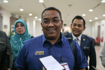 Kedah has finalised legal grounds and historical documentation to push for a review of Penang’s annual lease payment, aiming to secure RM300mil annually from the Federal Government, says Menteri Besar Datuk Seri Muhammad Sanusi Md Nor. Photo by Bernama