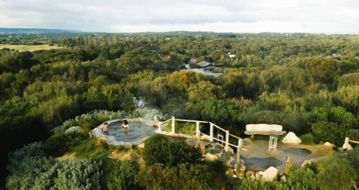 Peninsula Hot Springs is an ideal location to relax and enjoy the warmth of natural mineral water during cold weather.