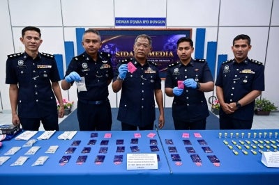 He said an inspection of the rented premises, used as a drug storage facility, led to the discovery of 712.70 grammes of suspected yaba pills, 402.50 grammes of syabu and 200.20 grammes of heroin. - Photo by Bernama 