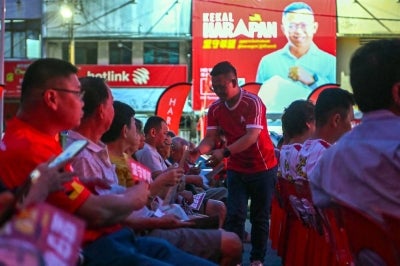 PH candidate Ho Weng Wah garnered 5,249 votes to retain the Temiang seat. BERNAMA photo