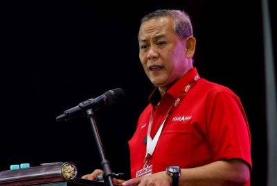 Datuk Seri Aminuddin Harun. - Photo by Bernama
