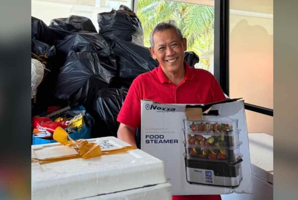 Former Negeri Sembilan menteri besar Datuk Seri Aminuddin Harun shared an update on social media, saying he spent time unpacking belongings that had been moved to his hometown house following the conclusion of the Negeri Sembilan polls.