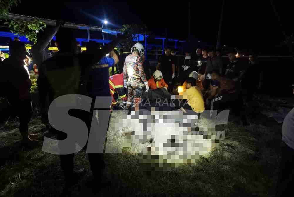 Three police officers died after suffering electric shocks in Kampung Weston, Beaufort, on Aug 6.