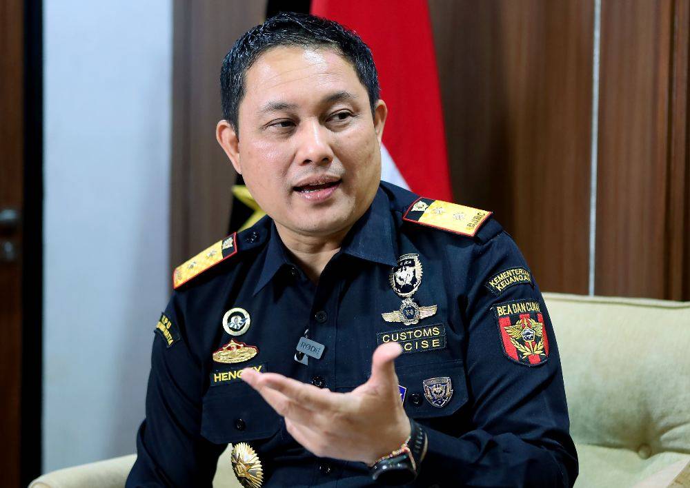 Soekarno-Hatta Customs and Excise Main Office head Hengky Tomuan Parlindungan Aritonang revealed that more than 300 drug smuggling cases were recorded in just seven months, averaging at least two cases a day and involving suspects of various nationalities. Photo by Bernama
