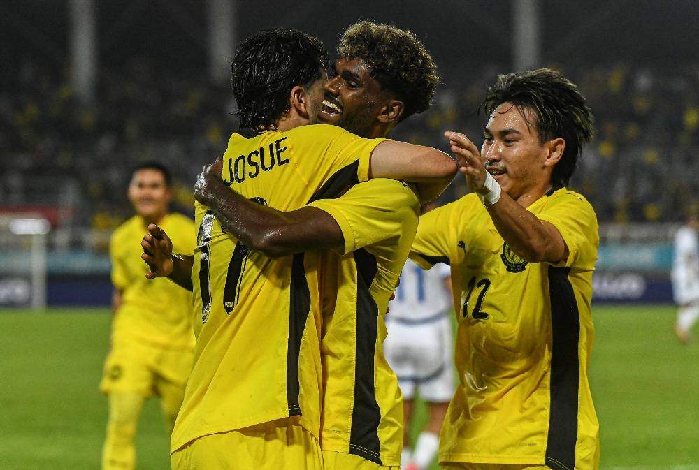 Malaysia player Pavithran Gunalan celebrates with his teammates after scoring a goal during the Group B match of the 2026 Hyundai ASEAN Cup between Malaysia and the Philippines at the Kuala Lumpur Football Stadium today. Malaysia currently leads the Philippines 1-0. Photo by Bernama