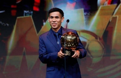 Johor Darul Ta'zim (JDT) midfielder Muhammad Afiq Fazail was crowned the Most Valuable Player (MVP) of the Malaysia League (M-League) for the 2025/26 season at the M-League Awards night held at Auditorium Seri Angkasa here last night. Photo by Bernama
