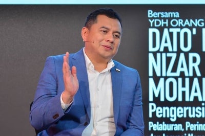 Pahang Investment, Industry, Science, Technology and Innovation Committee chairman Datuk Mohd Nizar Mohamad Najib during Sinar Harian’s Town Hall Rakyat programme, held at Dewan Karangkraf on Friday. - Photo by ASRIL ASWANDI SHUKOR