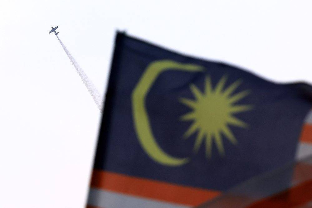 Hazy conditions were expected to occur in Sabah from this Saturday, while high haze concentrations could potentially affect Johor, Melaka, Negeri Sembilan, Selangor, Kuala Lumpur and Putrajaya until Aug 31. Photo by Bernama