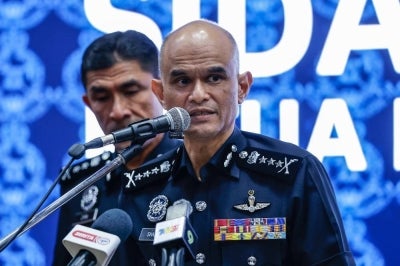 Selangor police chief Datuk Shazeli Kahar said the investigation was being conducted in collaboration with several other agencies, including the Malaysian Fire and Rescue Department (JBPM) and the Selangor Department of Occupational Safety and Health (DOSH), focusing on technical expertise. Photo by Bernama