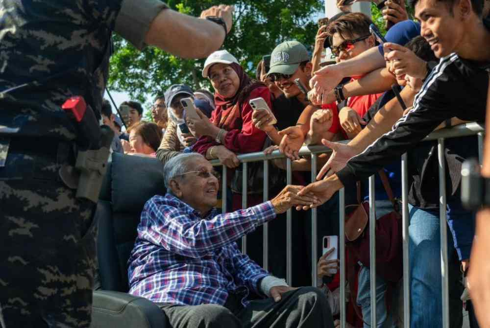 Former prime minister Tun Dr Mahathir Mohamad attends the National Day 2026 celebrations at Dataran Putrajaya. – Photo: Facebook/Office of Tun Dr Mahathir Mohamad