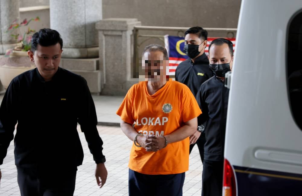 TH RCI: Former minister in court for remand proceedings