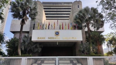 Bank Negara Malaysia’s (BNM) Monetary Policy Committee (MPC) has decided to maintain the Overnight Policy Rate (OPR) at 2.5 per cent at its meeting today. - BERNAMA FILE PIX
