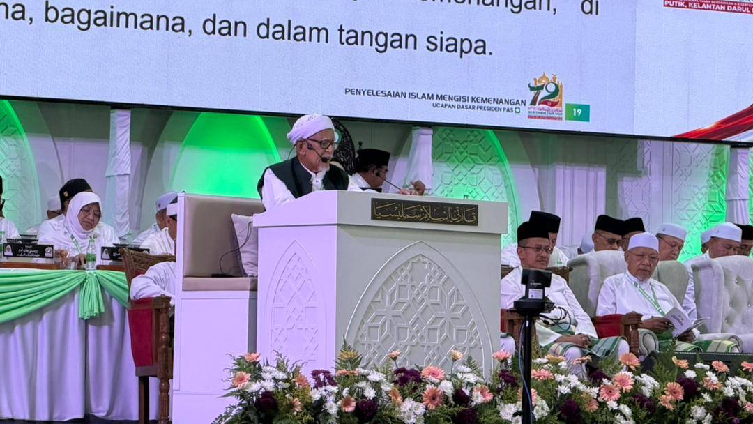 Abdul Hadi during his speech at the 72nd Pas Annual Muktamar in Kelantan. (PHOTO BY SHARIFAH SHAHIRAH) 