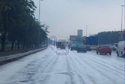 Photo courtesy of the Malaysian Highway Authority.