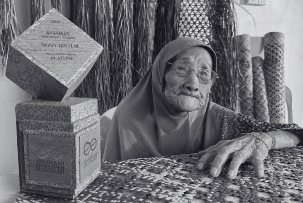 Ngot Bi died at the age of 94. Photo: Tanoti Crafts' Instagram