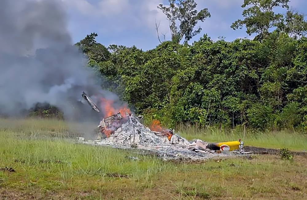 A BO-105 helicopter carrying five people, including the pilot, crashed near Long Lellang Short Take-Off and Landing Airport (STOLport), about 929 kilometres from Kuching today. - Photo by Bernama
