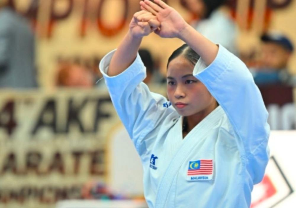 Nur Aneesa Aira Mohamad Affendi made history for Malaysia by winning the women’s junior individual kata gold at the 24th Asian Karate Federation (AKF) Cadet, Junior and U21 Karate Championships in Amman, Jordan.