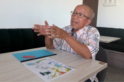 Kampung Sungai Pening Action Committee adviser Datuk Siajam Buyong during the interview. (SINAR DAILY PHOTO) 