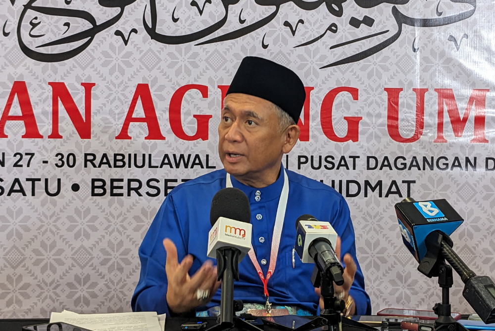 The former Terengganu Menteri Besar said preparing for an election should not be limited to machinery, constituencies, candidates and campaign strategies.