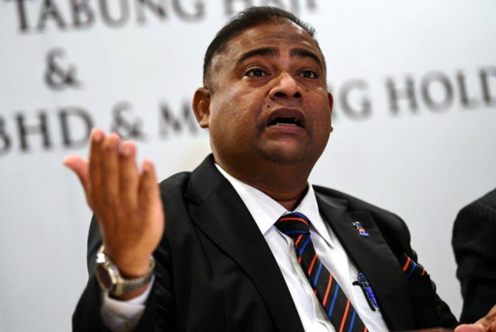 Former Lembaga Tabung Haji (TH) chairman Datuk Seri Abdul Azeez Abdul Rahim. - BERNAMA FILE PIX