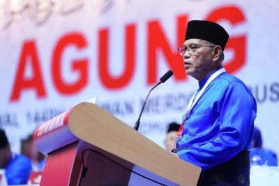Wan Rosdy speaking during his winding up speech at the Umno General Assembly 2026 on Sept 12, 2026. (Photo by Halim Wahid) 