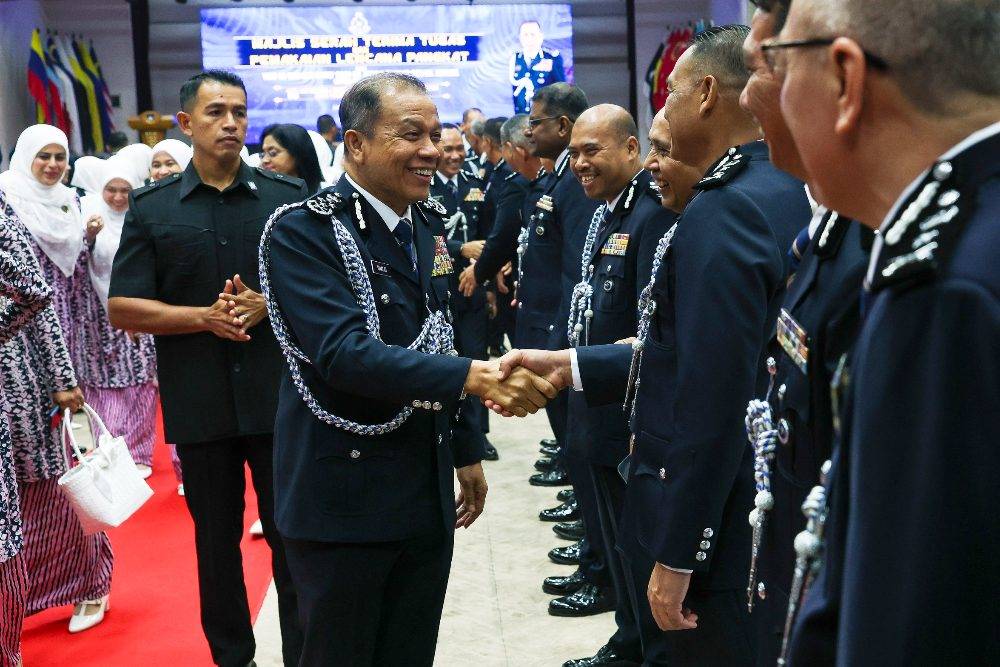 Inspector-General of Police Tan Sri Mohd Khalid Ismail at the Senior Police Officer Rank Insignia Presentation and Handover of Duties Ceremony at the Kuala Lumpur Police Training Centre. -Bernama Photo