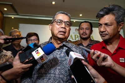 National Unity Minister Datuk Aaron Ago Dagang - BERNAMA FILE PIX