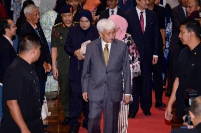 Tuanku Muhriz Tuanku Munawir remains the legitimate Yang di-Pertuan Besar of Negeri Sembilan, says the Dewan Keadilan dan Undang (DKU). - Photo by Bernama