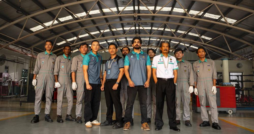 The movie which is inspired by the true story of Malaysian champion rally legend, Karamjit Singh depicts the tale of Ajeet (played by Irfan Zaini), who once made a name as an international rally racer.