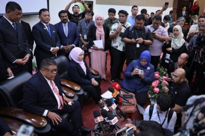 Melaka Chief Minister Datuk Seri Ab Rauf Yusoh during a press conference when announcing the dissolution date of the Melaka Assembly, today. - Photo by Bernama
