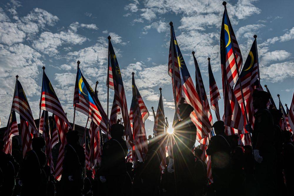 Malaysia must prioritise establishing income security in later life to safeguard its citizens against old age poverty as the country grapples with an ageing population, according to an expert. Bernama FILE PIX